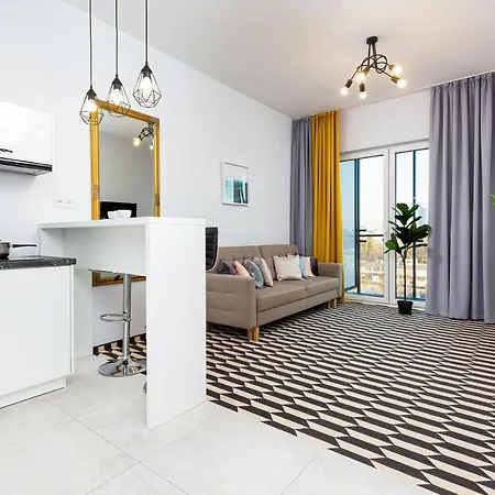 Business District By Renters Varsovie